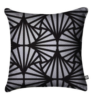 Travellers Palm Cushion